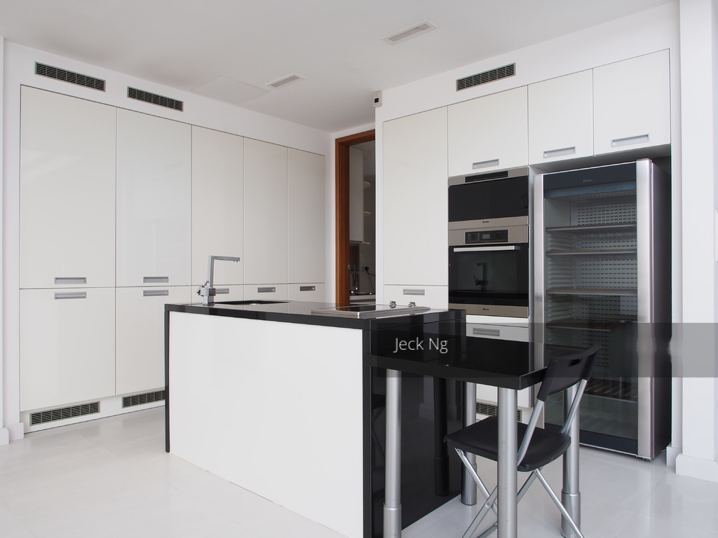 St. Thomas Suites (D9), Condominium #148350682